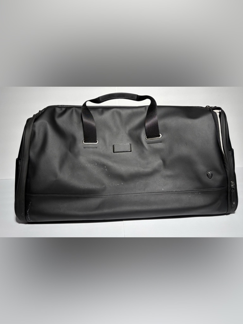 Vessel signature 2-in-1 garment duffel